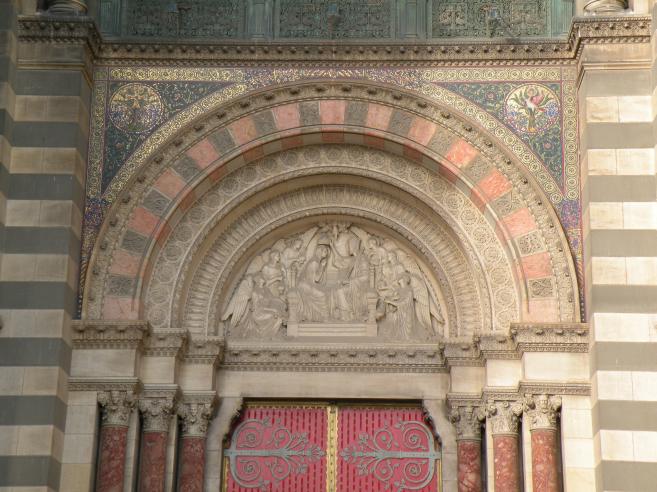  le Tympan de la Cathédrale